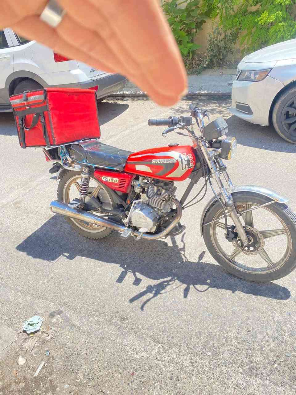 السلام عليكم ماطور سافين للبيع سعر 350 وبيها مجال 
 في أربيل 2019 منفيس موجود محركها 150 ماطور بس تغسله تبين نظافته ماموكفني أبد
