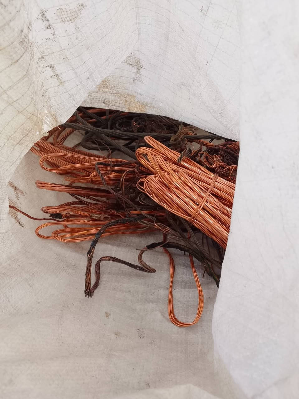 للبيع مطروح ***********
