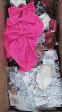 العدد 260 قطعه 
مشكل طباكيات ورموش وفيونكه 🎀
السعر 50 توصيل مجاني 
الحجز واتساب 
***********
الكميه محدوده 
#اكسسوارات 
#موادمنزليه 
#مخزن_بركات_السجاد
