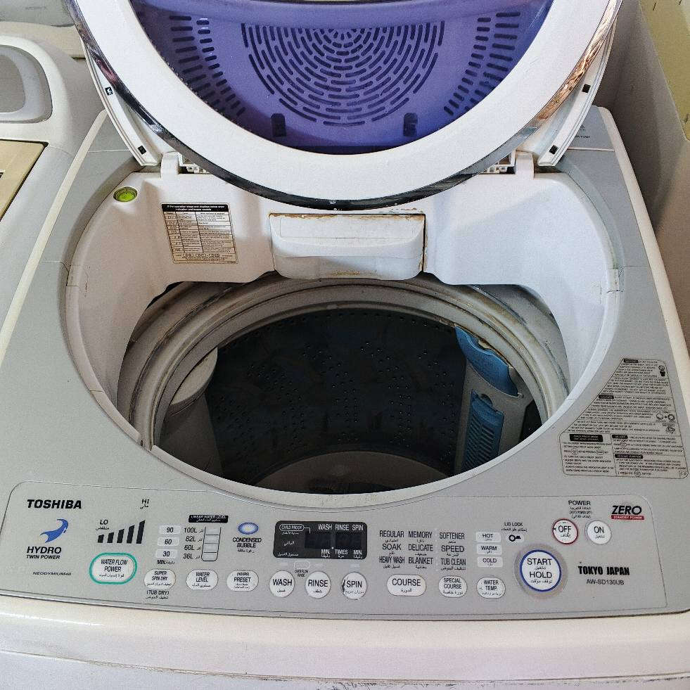 غساله فول اتوماتيك نوع توشيبا ياباني حجم 15 كيلو نضيفه وعشغل وضمان بيهه السعر 120 العنوان كربلاء الهاتف *********** كربلاء, العراق
