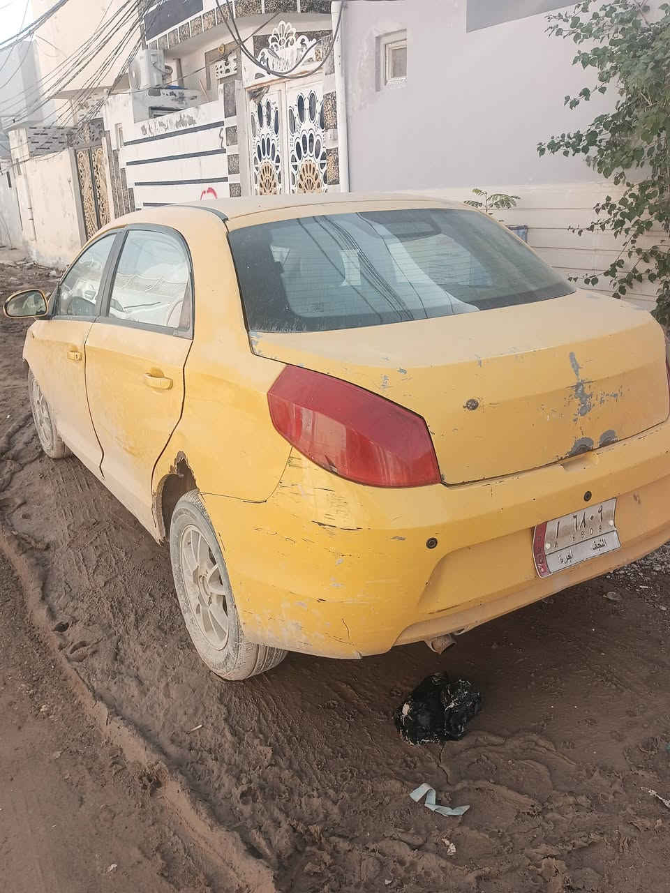 السلام عليكم
شيري فلاويل موديل 2011 كير ومحرك خير من الله أصولي راعيها موجود المداور فورا المكان نجف السعر 15
***********
