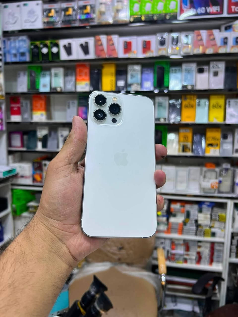 📱 iPhone 13 Pro Max

✨ المواصفات:
🔹 السعة: 256GB
🔹 نسبة البطارية: 87 % 🔋
🔹 نسخة امريكي 
🔹 الملحقات: بدون 
🔹 مصلح بي بطاريه نوعيه جيده 👉
🔹 الجهاز بحالة ممتازة، نظيف وجاهز للاستخدام.

السعر 550 الف فقط 

✅ متوفر الآن لدى علاء للهاتف النقال

♻️ كما نشتري جميع الهواتف المستعملة بأفضل الأسعار مع تقييم فوري ودفع نقدًا.

💳 ويتوفر لدينا التقسيط لحاملي:
✔️ ماستر كارد الرافدين
✔️ ماستر كارد الرشيد

📍 العنوان:
واسط – الزبيدية – الفلكة، مقابل منفذ أروك
علاء للهاتف النقال

📞 للاستفسار أو الحجز أو مراسلتنا عبر واتساب:

📲 ***********
📲 ***********
