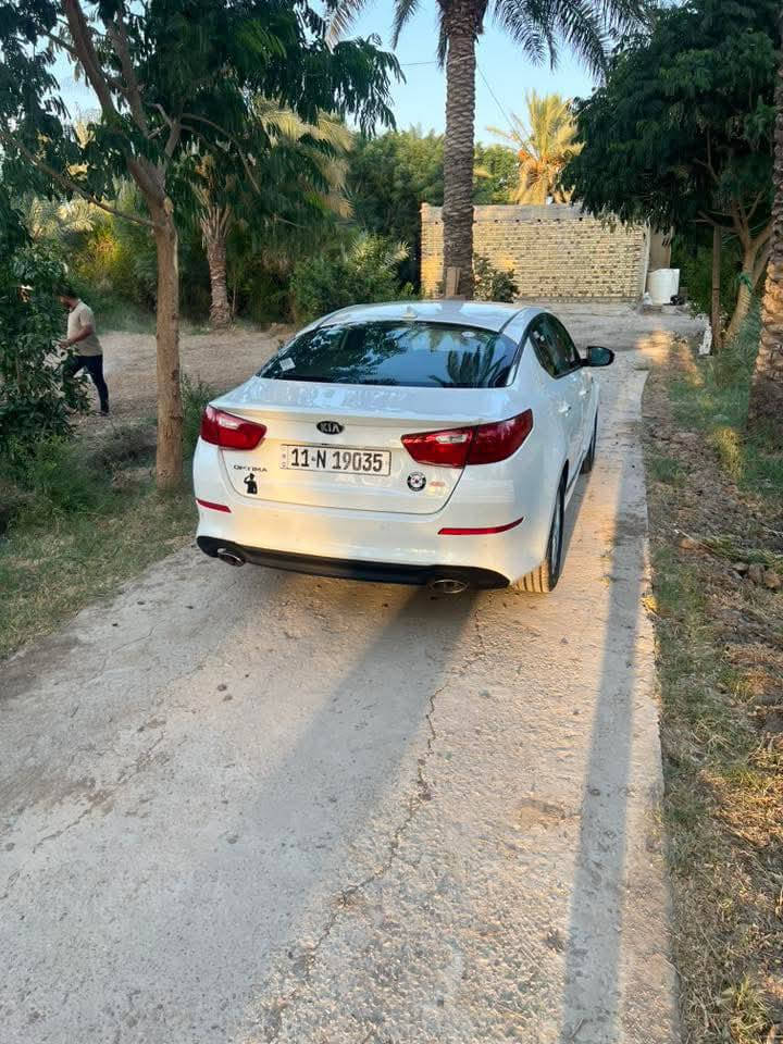 السلام عليكم شلونك خوية سياره اوبتيما 15 أمريكي مكينه 2400 بيها جاملغ مبدل و بنيد معمر و مرجع و نفسيته و هذا رقم تلفون لليحب يتواصل***********
