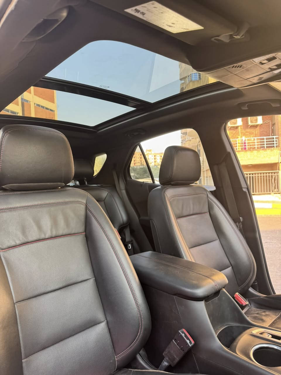 السلام عليكم شوفرليت اكونكس موديل 2023 فئة RS مرقم بغداد تحويل ثاني يوم
سياره حادثها عبث وتخريب 
رقم:143
مكان:مجمع الايادي السكني 
***********
