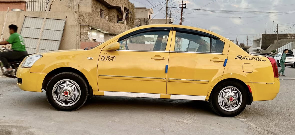 شيري اي 5 موديل 2010 رقم بغداد مشروع وطني شرط التحويل دفتر بانزين بيها كير ومحرك كامري ابو الجف سياره جاهزه كير محرك صدر تخم تاير كله شرط كهربائيات سياره جاهزه ما بيها اي نقصصص السعر 36 وبيها مجال بسيط للشراي العنوان كركوك رقم الهاتف ***********
