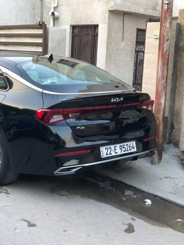 السلام عليكم K5 للبيع وارد امريكي 2022
السيارة اخت الجديدة ماشية 50 الف ميل
المكينة 1600 تيربو✈️
رادار امامي وخلفي وجانبي 
السيارة بصمة 
تشغيل عن بعد 
السيارة ما بيها اي نقص جديدة بمعنى الكلمة
حادثها فقط الجاملغ الايمن الكدام ومبدل تفس اللون حتى الدعامية نفسها ابلادية وما مفتوحة ايرباك الدركة طاك وراجع سستم  
بس غير هلشيء مابيها السيارة 
وصور الحادث موجودة بل منشور 
وسونار موجود هم
(السعر178) وبيها مجال قليل 
مكاني بغداد
للاستفسار ***********
