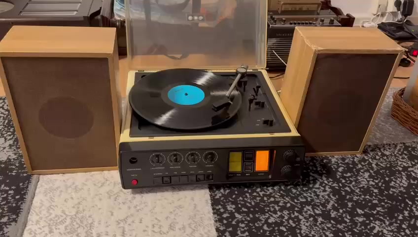 السلام عليكم اجهزه راديو واكرام عدد اثنين للبيع الانضافة 90 بلميه شغال FM
بنسبه الاكرام هو رادو هو اكرام السعر ع خاص وباقي التفاصيل عندي عدد اكثر من 25 قطعة ابيعهم شلعة تحياتي للجميع


**إذا كنت صاحب هذا الإعلان وتريد حذفه لأي سبب، رجاءا أرسل رسالة إلى الدعم الفني**