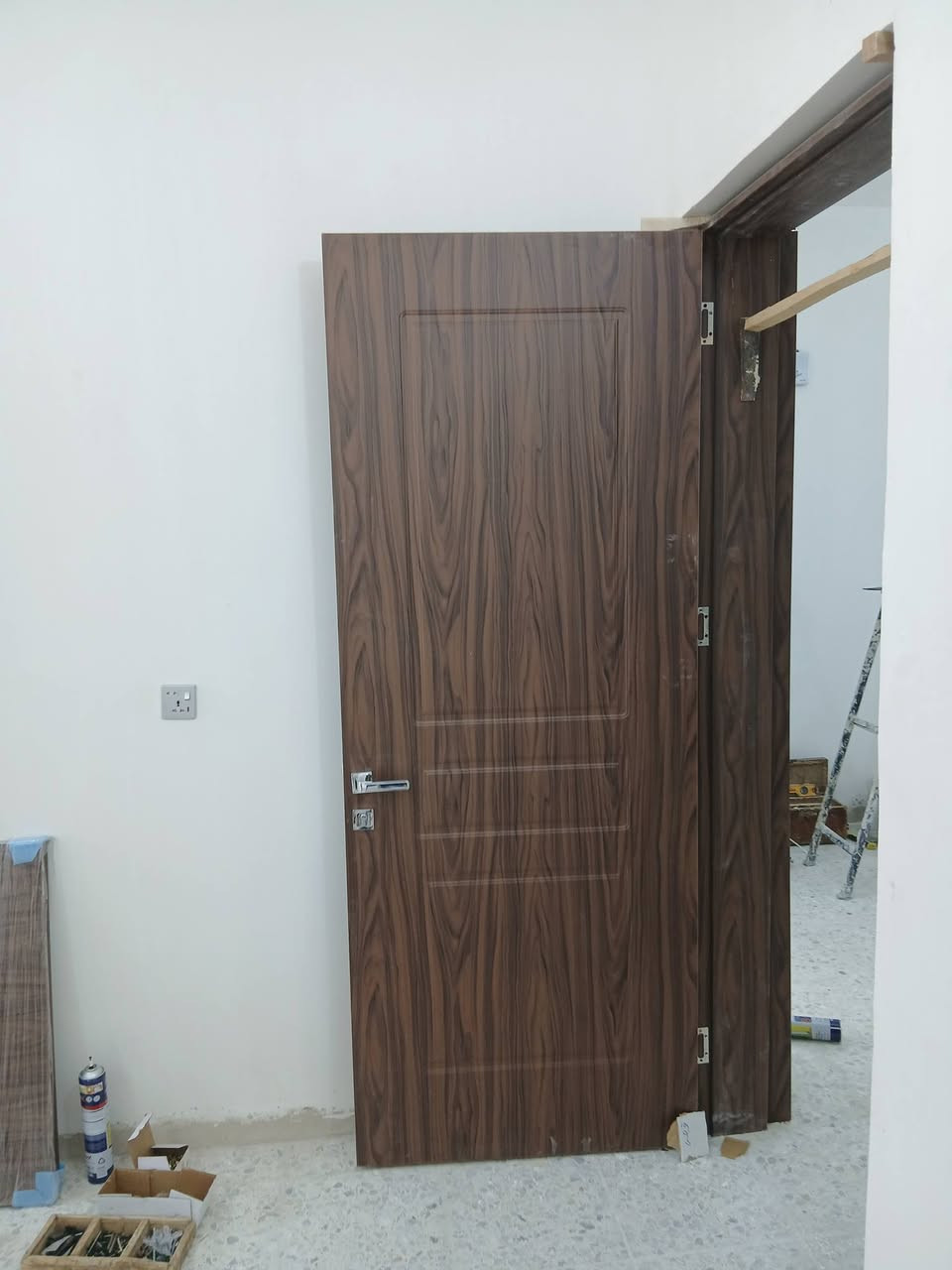 السلام عليكم شقد ابواب تركيه داخليه وخارجيه مكان بغداد ومحافظات ام اطلع رقم التليفون***********
