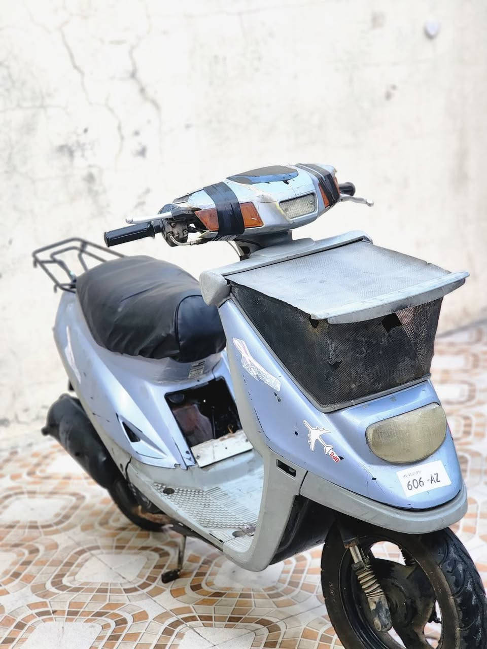 سلام عليكم شباب ماطور ياماها 60 للبيع بيع مستعجل تايرات بريكات زينه ماشاء الله ماطور نضيف محرك مامفتوح 
اني ابيع جف تراب ماطور شغال بس مااعرف بنزين ضعيف يروحله
مااعرف كابريتر وصخ مرات يشتغل زين مرات يخنك
انطيني سعر قيم وخذ بما يرضا الله 
كفرات كامل


**إذا كنت صاحب هذا الإعلان وتريد حذفه لأي سبب، رجاءا أرسل رسالة إلى الدعم الفني**