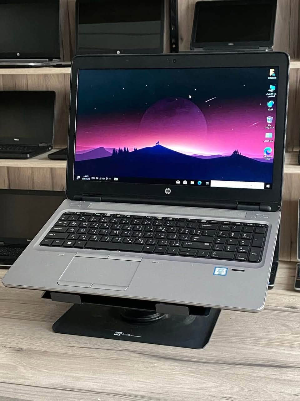لابتوب Hp 640 probook  مناسب للدراسة و التصفح والاعمال المكتبية  والدراسية 
Hp probook 650 g2 جيل سادس 
. 
السعر ثابت   215 الف مع التوصيل المجاني والحقيبة والشاحن. 
 النظافة شرط اخو الجديد تفحص وين متريد مع وصل الضمان 
……………………
 المعالج Core i5-6th جيل سادس 
 ذاكرة الوصول العشوائي (الرام) 8GB 
 التخزين( الهارد) 256GB SSD 
كارت شاشة انتل داخلي  4GB 
 مقاس الشاشة  15.6 انج 
 كيبورد  عربي انكليزي  
الرام والهارد قابل للتطوير 
…………………………………
مكتب البرشا للحاسبات


**إذا كنت صاحب هذا الإعلان وتريد حذفه لأي سبب، رجاءا أرسل رسالة إلى الدعم الفني**
