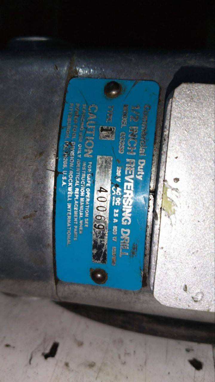 دريل روك ويل أمريكي (سعر 135 الف مع التوصيل) طوبة 13 ملم اتجاهين مستخدم نظيف جدا بلادي للتواصل ***********
