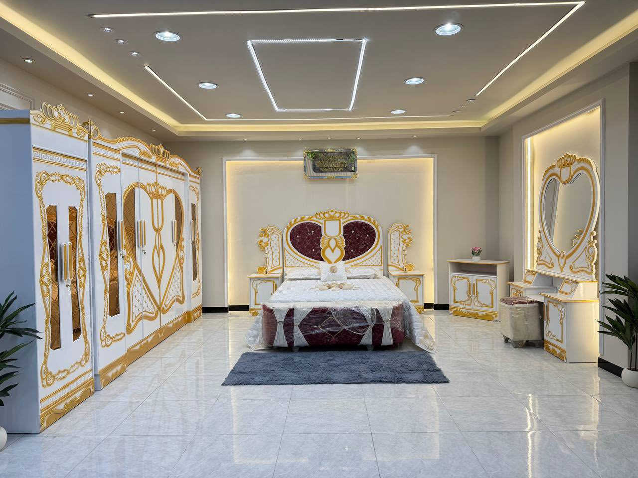 حصرياً الموديل الجديد   

السعر مليون دينار فقط 😍

غرفه نجاره قتصاديه 🛌

متكونه من 9 قطع مميزه 

الكنتور ارتفاع 240 طول 320 

مع الزاويه مجموع الطول 4 امتار 

السمك الخارجي للغرفه 5 ملم انديف

والسمك الداخلي 3 ملم معاكس ابيض

سعر الشازلون الخزان 75 الف 

سعر الشازلون المقعد 50 الف 

متوفر توصيل وشد داخل بغداد 😊

متوفر توصيل وشد لكافة محافضات العراق 🇮🇶


**إذا كنت صاحب هذا الإعلان وتريد حذفه لأي سبب، رجاءا أرسل رسالة إلى الدعم الفني**