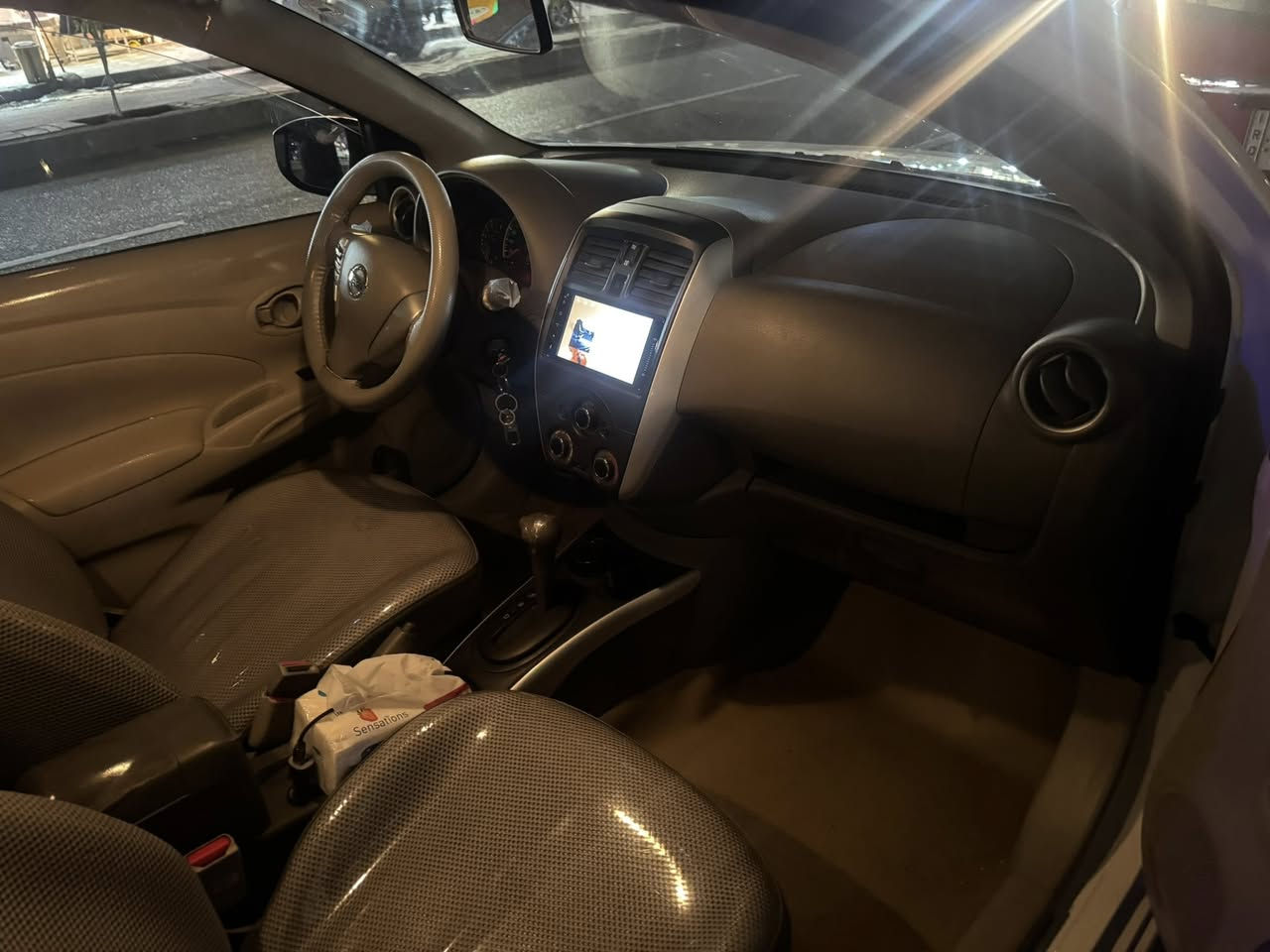 سلام وعليكم سني مصري 2025للبيع كفاله عامه لا صبغ ولا بارد دوشمه عام مكانه الكرادة رقم صاحب السيارة *********** اسامه ابو علي
