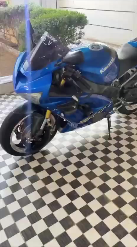 للبيع تزويد كاربون حقيقي من تاير للتاير وتفاصيل خاص *********** مكاني بغداد
