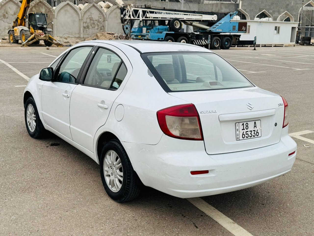 السلام عليكم للبيع سوزوكي موديل2014 السعر72 للاستفسار اكثر اتصل ***********
مكفولة من الضربة بيها شوي صبغ بل جاملغ وشوي بل بنيد باقي السيارة كفالة سيارة جديدة وجاهزة كير محرك حدادية تخم تاير تبريد تدفئة رقم بابل انكليزي سنوية جديدة سيارة مانقصها شي عنوان السيارة كربلاء المقدسة
