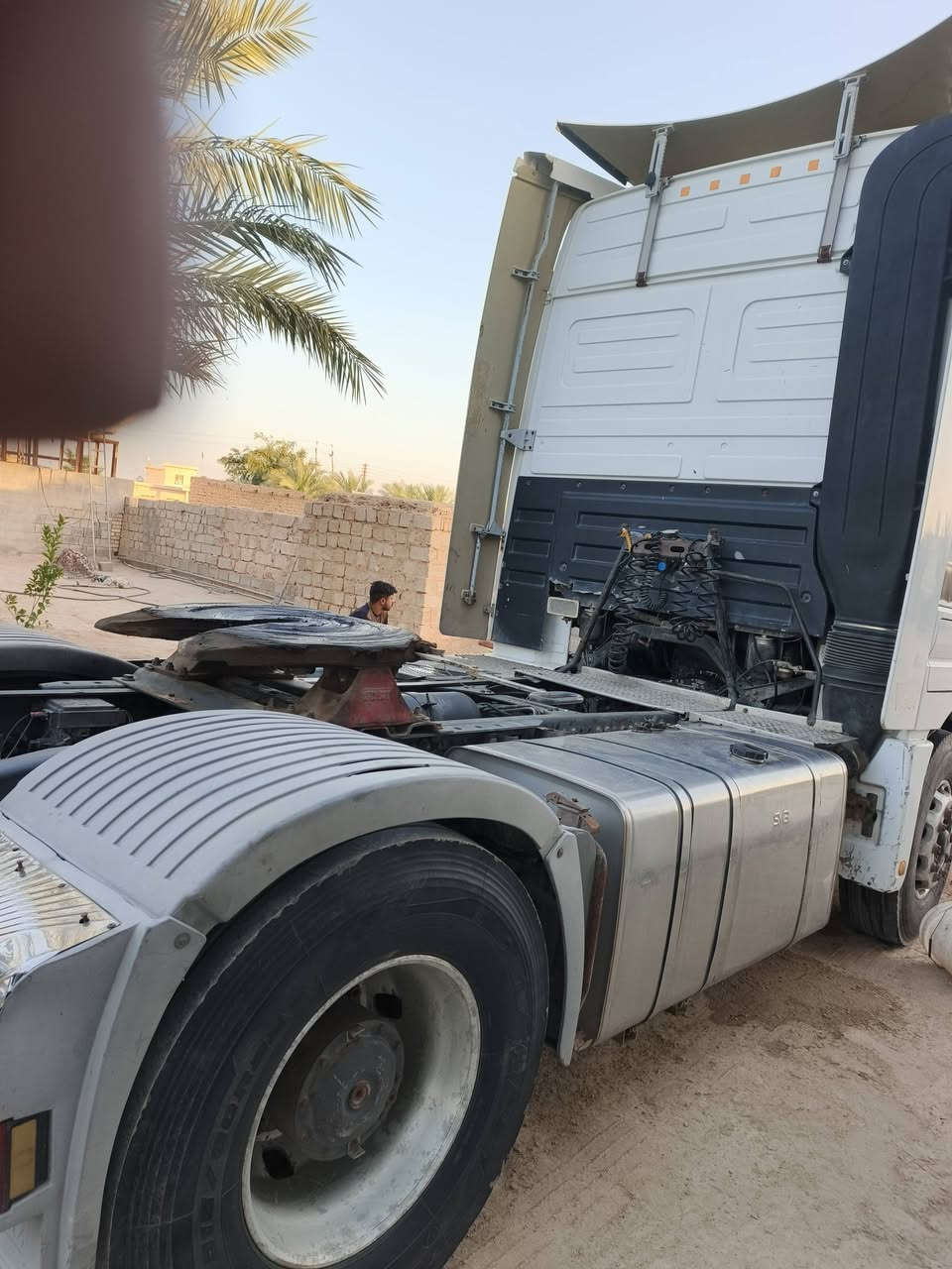 كتروز للبيع موديل 98مربوطه عربانه تحويل ثاني يوم  كير 260 اكسل برينه شاصي مكفول مكينه بلصندوك 2004 لتواصل ***********
