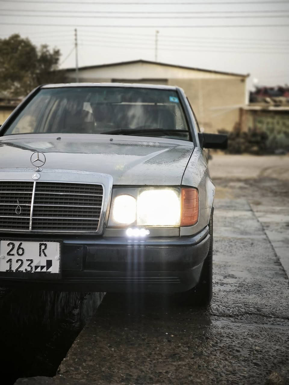 السلام عليڪم 
مارسدس دب موديل 1988

رقم صلاح الدين انكليزي بإسمي 

هزة جديدة سنوية جديدة للـ 2031

حدادية جديدة

غرفة نظيفة

مكينة بطة 2500 حصان مكفولة من التبخير والتنقيص

الڰير ممتاز

الكهربائيات شغالة 

سعرها43 ورقة وبيهة مجال للـ جادين فقط

مكانها [صلاح الدين - سامراء] 

للتواصل 

***********
