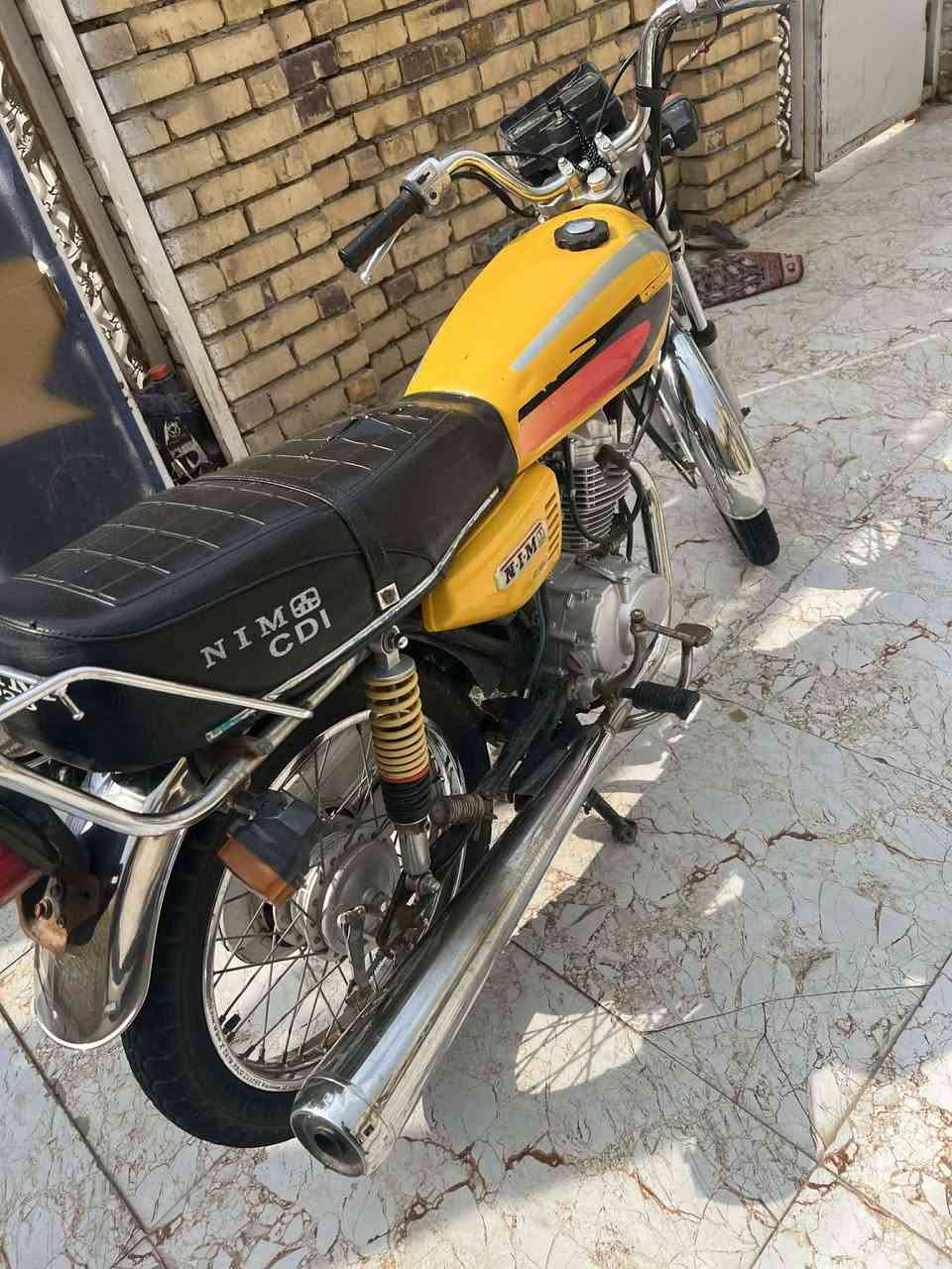 سلام عليكم دراجه البيع موديل 2023 بيها خيط دخان باب ثاني بس وصل سعر 600 وبيها مجال قليل رقمي ***********
