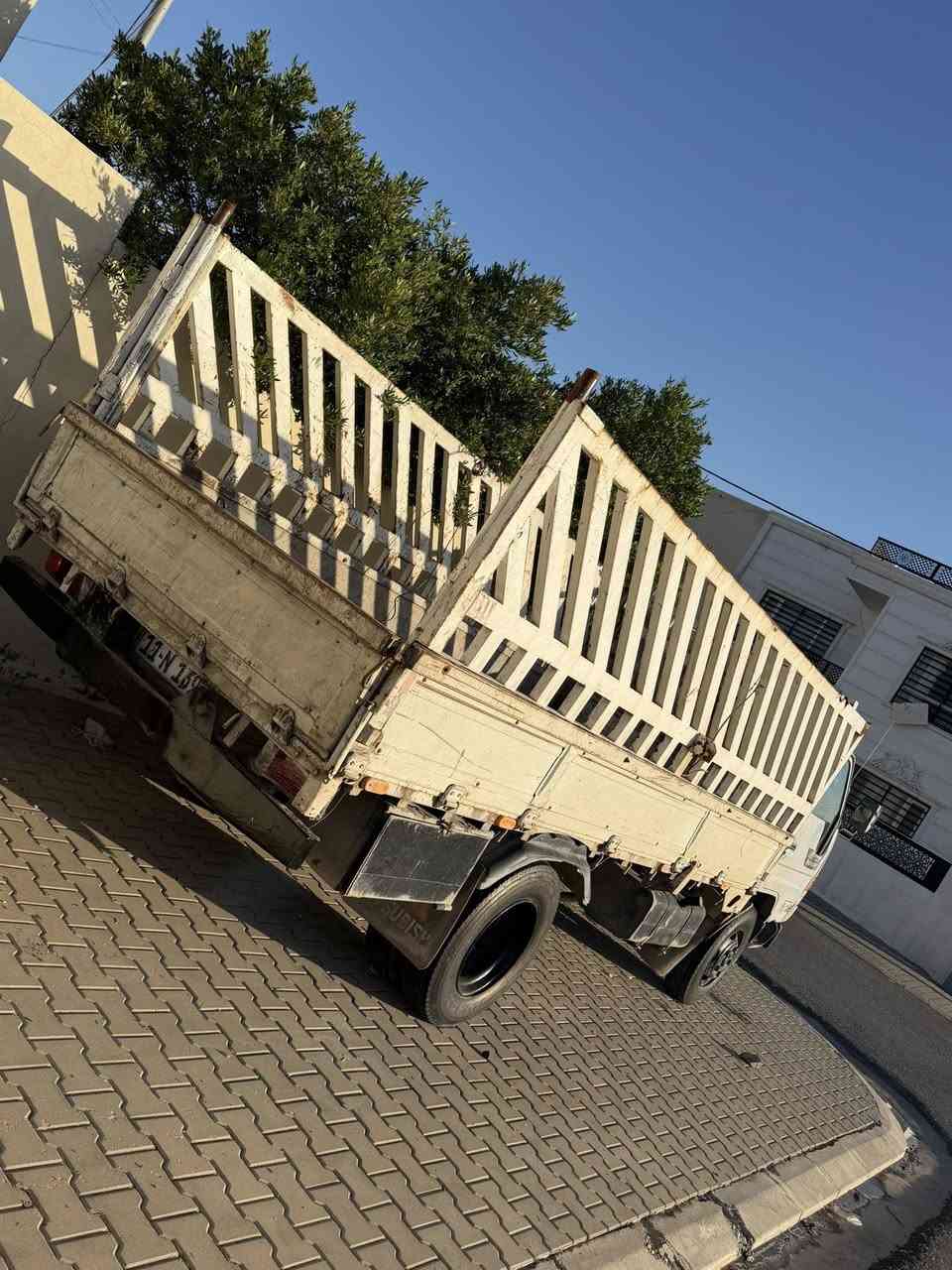 البيع موديل 2000
مكفوله الشغل 
مكينه 16
تفاصيل ***********
