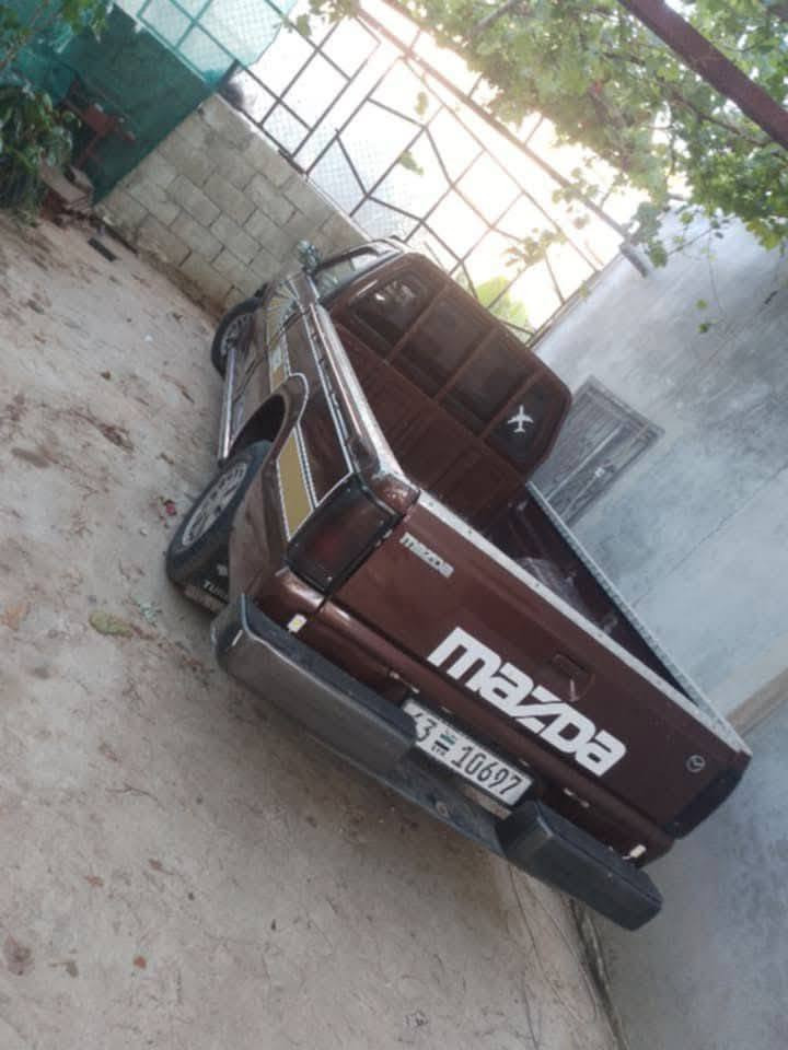 يا جبار..
سيارة مازدا بالورق..بخ نضافة من الخارج... جوى خالي .محرك ع المحرمة هيدروليك كهربا بلور مسجلة . غرفة ع الاول دولاب جديد..شاسي خامة ...كلو كفالة ...سيارة من حظ الشاري ...كرت 93..تسجيل93....تواجد لخراب بانياس...مفحوصة هنكار جاهزة عالفراغ


**إذا كنت صاحب هذا الإعلان وتريد حذفه لأي سبب، رجاءا أرسل رسالة إلى الدعم الفني**