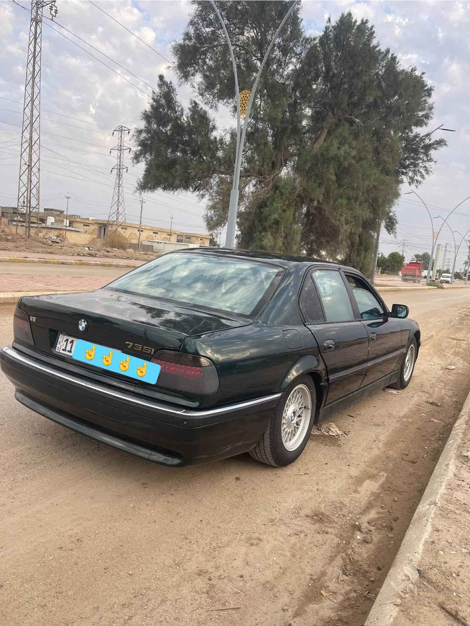 السلام عليكم سياره للبيع BMW / 735 /V8موديل 1998تحويل ثانيوم كير ومكينه مكفولات وبيها شويه ملاحضات بل كشر مكان بغداد المحموديه باقي تفاصيل خاص سعر 65وبيها مجال حك جيه ***********حمادي فنر الطائي
