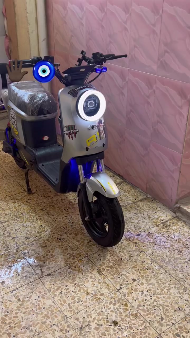 سلام عليكم شباب شلونكم اخباركم
شباب دراجة R9 دراجه جديده خير من رب العالمين  بطاريات28🔋 
داجه ما متعوبه 
السعر 575
***********
الشراي يتصل المو شراي لا يتصل رجاءً
