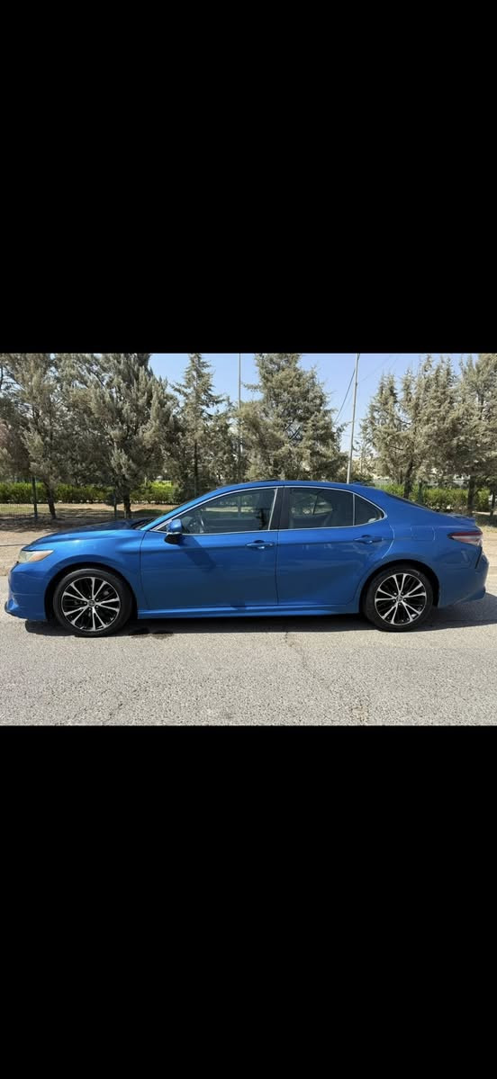 تويوتا كامري SE 2019 فول مواصفات بصمه فتحة سلايد بها مواصفات اخرى 3 قطعه صبغ بدون دواخل بدون ارباك صورة الحادث موجود بالمنشور تخم طايرات جديد ماشية 130الف سيارة بأسمي تحويل ثاني يوم حادث خفيف سعرها 170
مكان اربيل
واتس آب
***********
