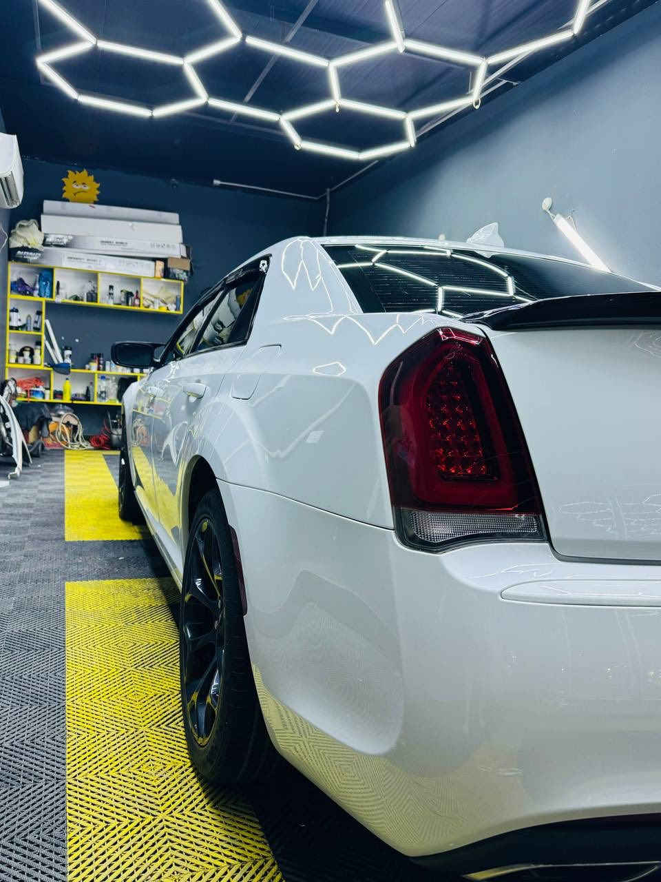 كرايسلر 300 s / السعر 248$

2019 وارد كندي فول مواصفات
رقم دهوك بأسمي تحويل او وكاله ثاني يوم … جاهزه من كل النواحي برغي ما عايزه … كير محرك محداديه تبريد على الشرط … الجاملغ الامامي الايمن تبديل + البنيد + بيها الهلال الخلفي على كد اصبعين اثر شخوط بدون دواخل نهائياً
مكان السياره نجف.
 0780 464 3474
