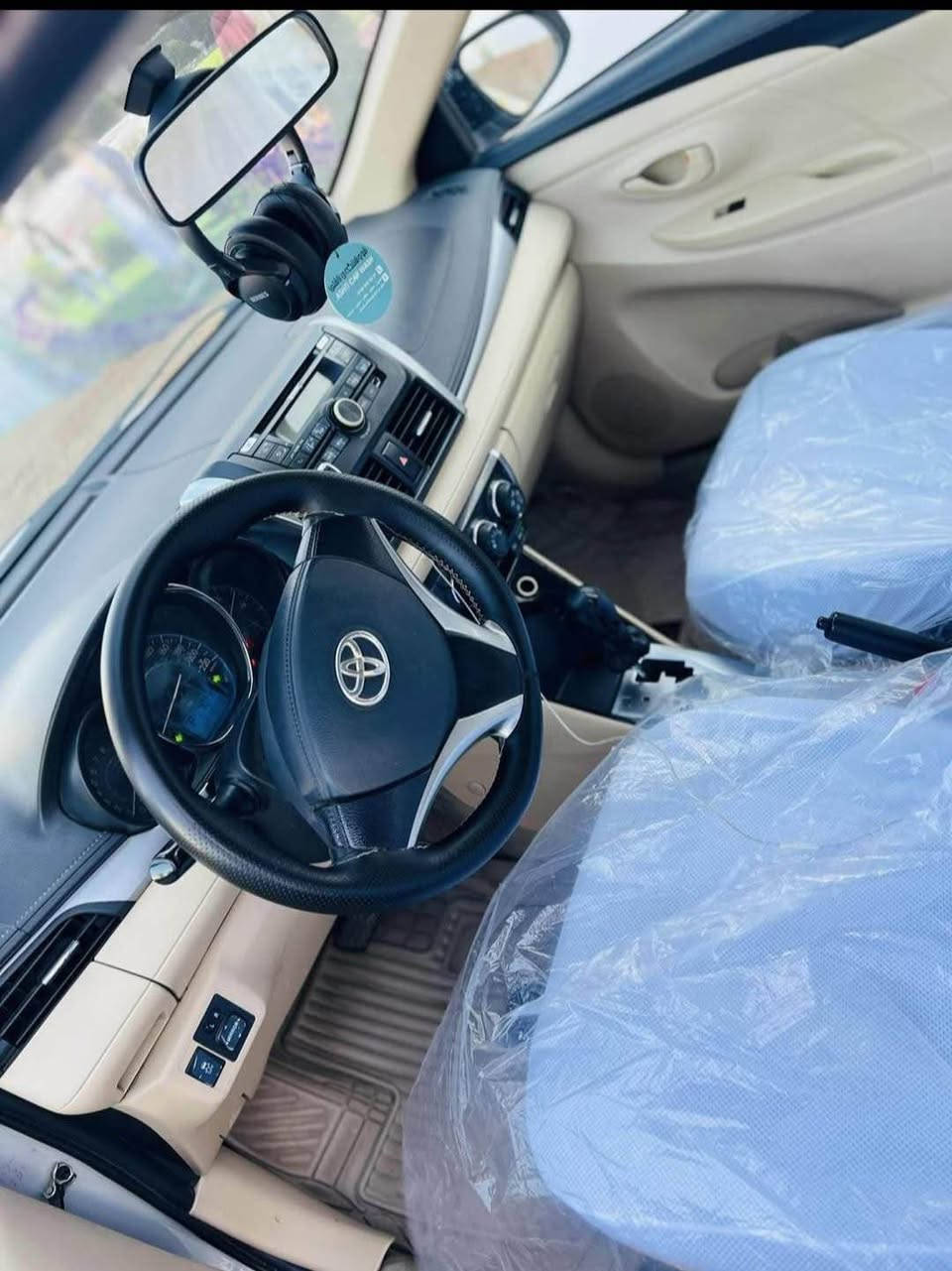 تۆیۆتا یارس 2017 E خلیجی
مەکینە گەورە
ناو زەرد
 گێر ئۆتۆماتیک و عادی
چوارجام کارەبایی
تڕاکشن - دژە خلیسک
هەموو شتێکی نوێیە یەک دینار مەسرەفی تیا نییە.
زۆر زۆر خاوێن ماوەتەوە
سەیارەكە وەكو بۆیاغ قەترە بۆیاغی نیە 
نەرمە تەزرەیەكی زۆر كەمی هەیە 
نرخ : 108 وەرەقە و کەمێك مەجال
شوێن / هەولێر
بۆزانیای زیاتر نامە بنێرن لەخزمەت دام. أربيل, العراق


**إذا كنت صاحب هذا الإعلان وتريد حذفه لأي سبب، رجاءا أرسل رسالة إلى الدعم الفني**