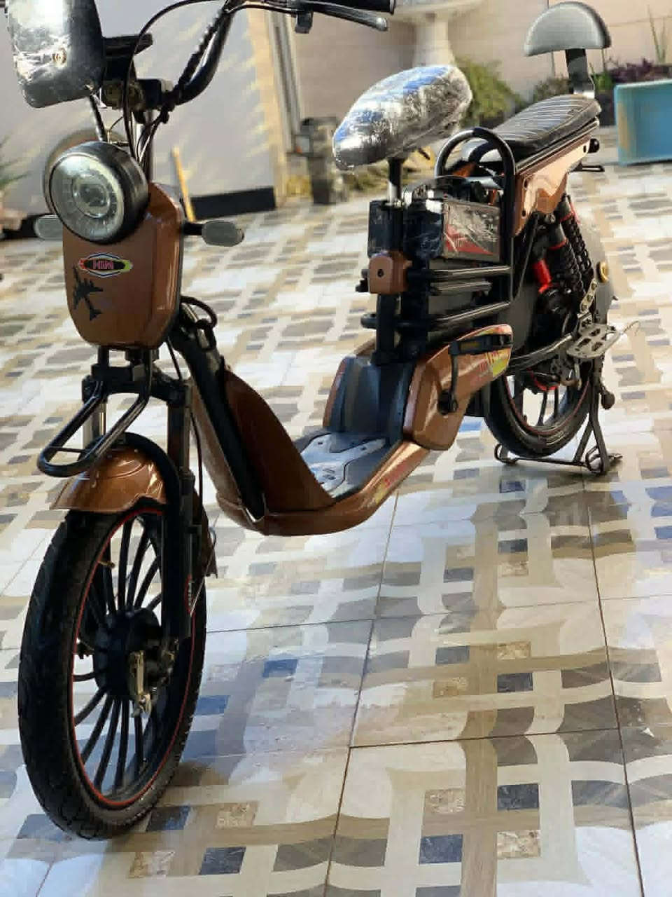 سلام عليكم دراجة شحن موديل ٢٤ كلهة شغالة أي نقص مابيهة
حجم ٢٠ كلهة جديدة بطاريات عل فحص يلة تاخذهة كاملة مكملة سعرهة ب٢٦٠وبيهة مجال رقم لهاتف ***********اتصل وبيك خير وتدلل مكاني ديالى بعقوبة
