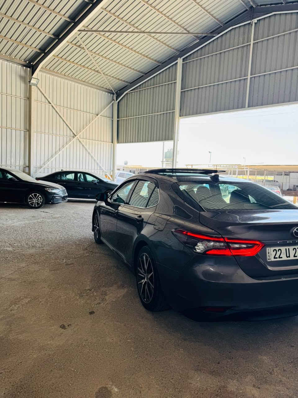 للبيع تويوتا كامري 2023 XLE أربيل دولي 
ماسفات فول فول 1/1  
ماشي ٥٠ الف مايل 
كير محرك مكفول  
تحويل خرامة شرط 
صبغ قطع نص بجم خلفي كبس بدون ارباك دواخل 
مكان سيارة عقرة 
سعر اتصل *********** اكر, نينوى

