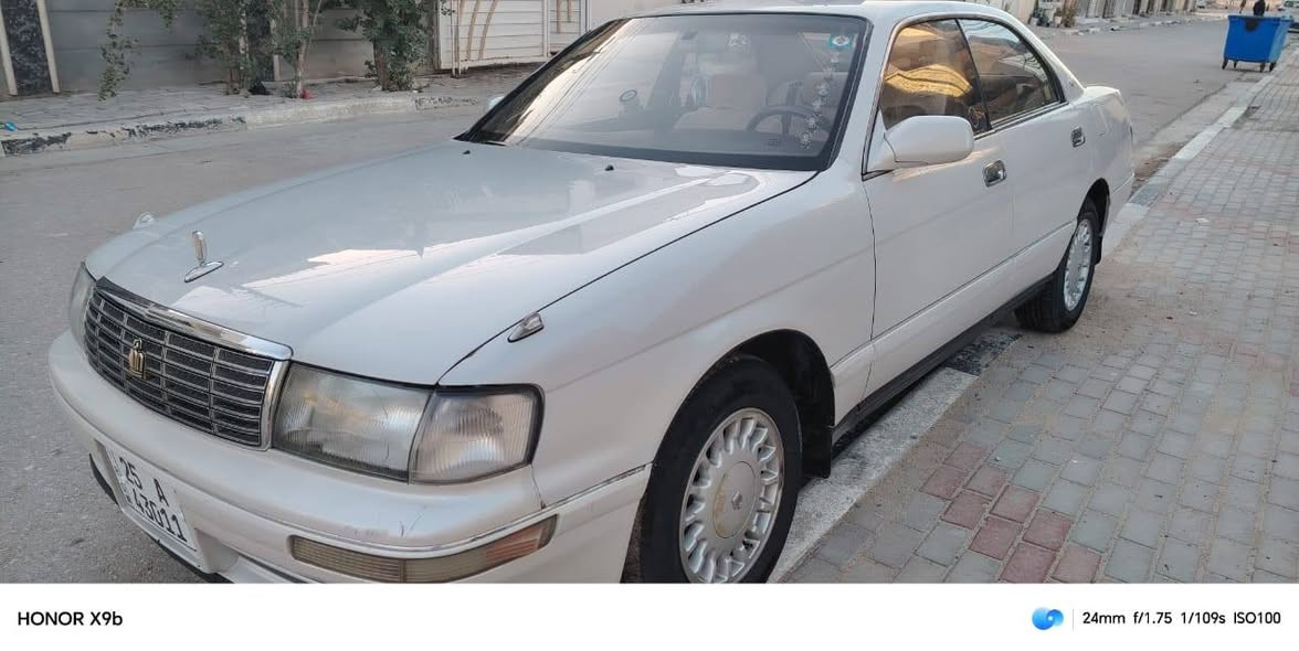 السلام عليكم بطه 94 سياره كفاله. تخم تاير رقم جديد مكينه كير بل جيس. حداديه  جديده سياره خير من الله بعد هاي كدامكم احله من الصور مكان السياره كربلاء سعر 75. أكثر استفسار  الاتصال.  الرقم.
***********. واني بل خدمه. مدير الكروب والمسؤلين ممنون منكم. تحياتي
