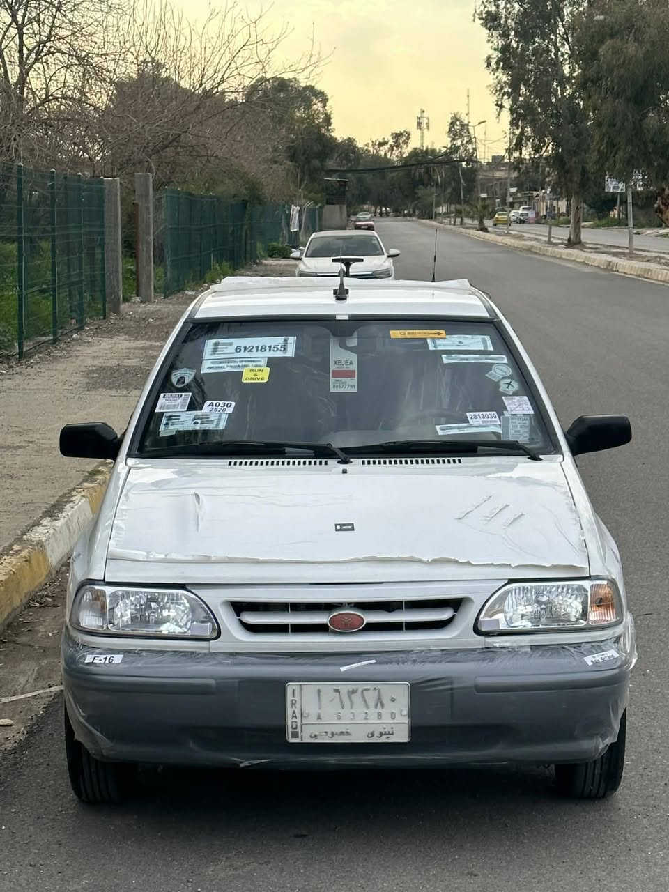 السلام وعليكم سياره سايبة البيع موديل 12محرك وكير شرط طخم تاية جديد سنويه 28كاربون بانزين السيارة ماشيه 97طخم وره وكدام جديد 
سياره جديد مال بيت شرط التحويل )***********) ***********)
