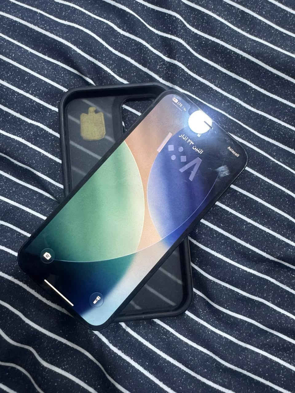 السلام عليكم ايفون ١٢ برو ماكس وتر بروف شرق اوسط ذاكره ٢٥٦ بطاريه ٩٠ جهاز ماداخل اي تصليح جديد بعده السعر ٥٨٠ وبي مجال بسيط


**إذا كنت صاحب هذا الإعلان وتريد حذفه لأي سبب، رجاءا أرسل رسالة إلى الدعم الفني**