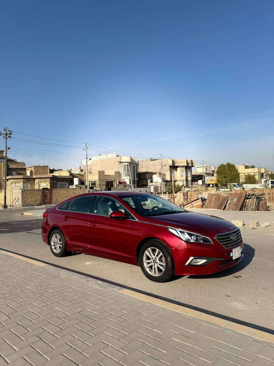 سلام وعليكم هونداي سونتا مديل 2016 وراد أمريكي قطعتين صبغ باب سائق باب خلف سائق  نفسهن وباقي سياره ليبل واحد حادث امريكه وباقي سياره كفاله عامه مكينه كير كفاله حداديه تخم تاير جديد علمن سياره بس حادث امريكه بابين فقط نفسهن ليبل واحد سياره كله موصفات شاشه رادر جانبي تحكم ستيرن بصره حره تحويل مشروع وطني سنويه الغايه 28 مكينه 2400 جديده ماشيه 98 ميل سعر 107 بيه مجال الطيبين العنون بصره ترهم بيع او مروس الاستفسار الاتصال ع رقم *********** العنون بصره
