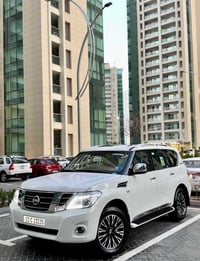 نيسان بنزين • ١٣٠٠٠٠ • بلا بوية