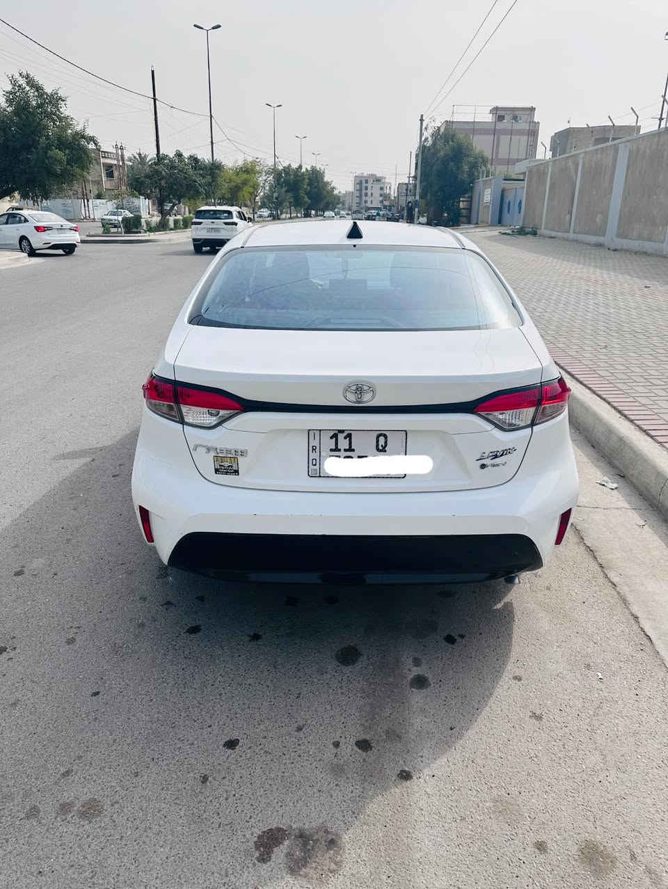 السلام عليكم
كورلا 2024 هايبرد 

ماشية 26 الف 

المواصفات فول وكشنات جلد وكهرباء

مكفولة من كلشي ومناقصها شي الحمدلله 

سنوية باسمي  

بغداد / حي الجهاد 

ممتواجد ع فيس 

***********  اتصال + واتساب 

السعر 22 مليون و 500 الف
