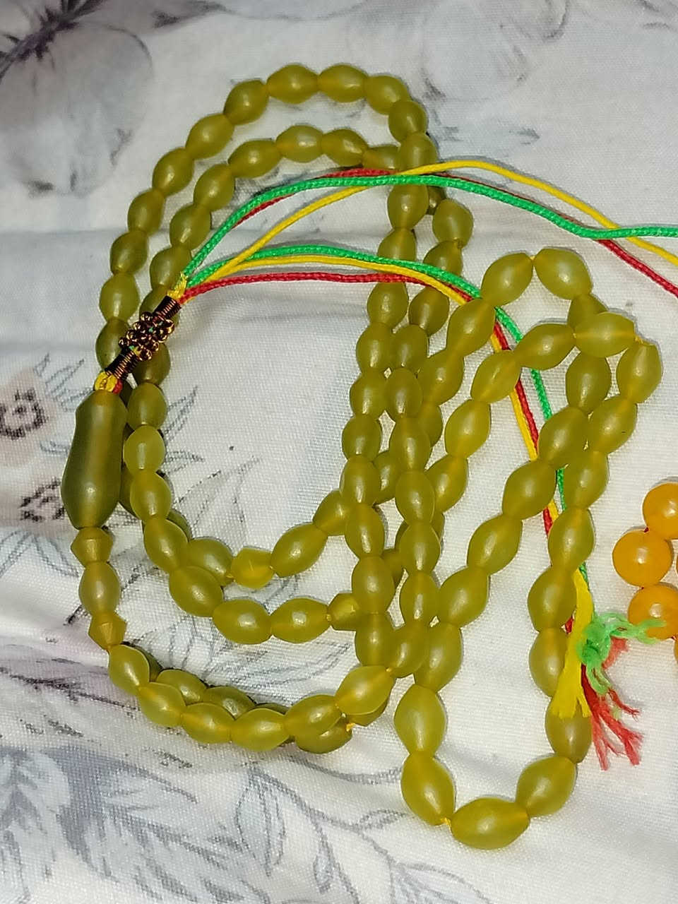 سبح للبيع شلع 
تراب كهرب بولوني اصليه 
باي زهر 
سندلوس الماني قديمه ماخذه تغليف 
للمهتم تواصل خاص او اتصل
(***********)
