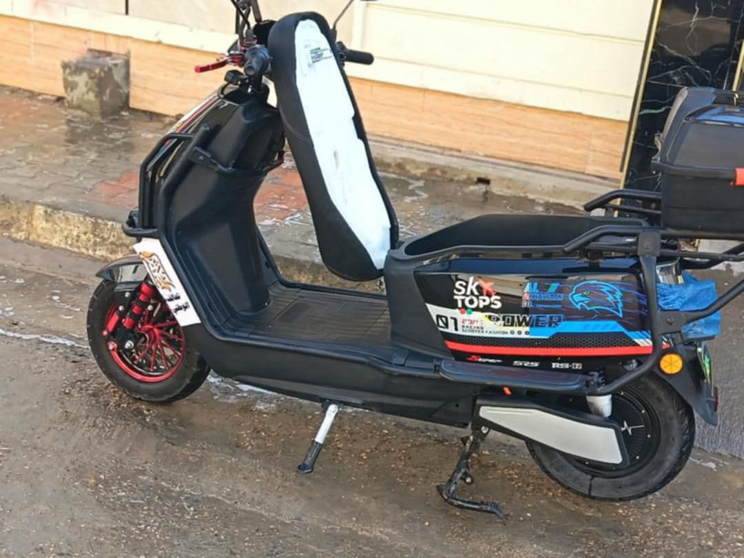 600 وبي مجال *********** بي واتساب رمادي تأميم شارع نخيل مقابل مدرسه رفاعي
