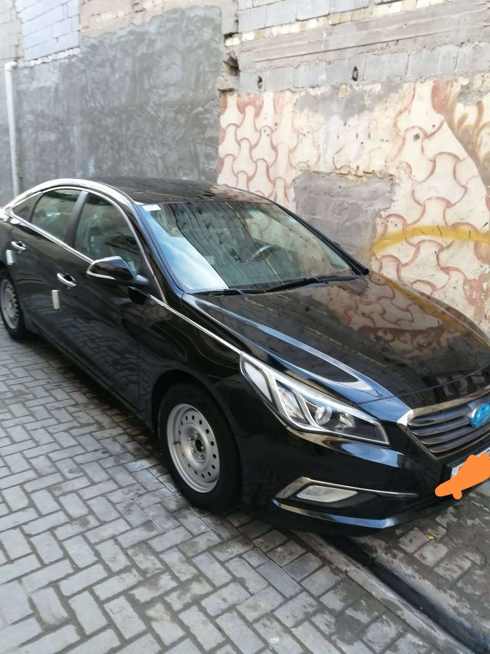 سوناتا 2016للبيع سياره جاهزه مكينه كير حداديه تخم تاير محرك 2000 دوش السياره وارد كوري السعر 65 للستفسار ع هذا الرقم***********
