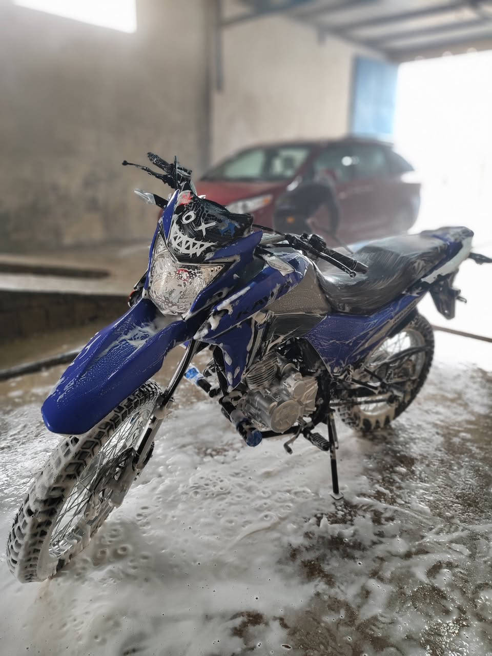 السلام عليكم 
للبيع او مراوس حسب القناعة 
كافيرا قفاز موديل 2025 نظافة كما موضح بالصور 
السعر 1250 وبي مجال المكان عانه الاستفسار 
***********
