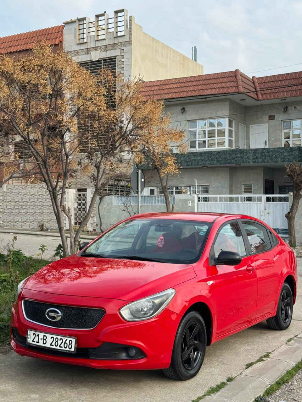 جاك 2015 رقم سلیمانی سەنەوی تا 28 تازەیە سەیارەکە بۆیاخی نیە دو پەڵە ساردی هەیە سپێری دانەبەزیوە سەیارەکە مالی دۆستە سەیارەکە زۆر جاهیزە گێرومەکینەی بەشەرت گێر تۆماتیک جام کارەبا  بەس ماشااللە ئەوێت زۆر پاک ماوەتەوە ناوچەی کوێر  سعری70 شوین سلیمانی رقم تلفون 📞 ***********📞***********📞 السليمانية, العراق
