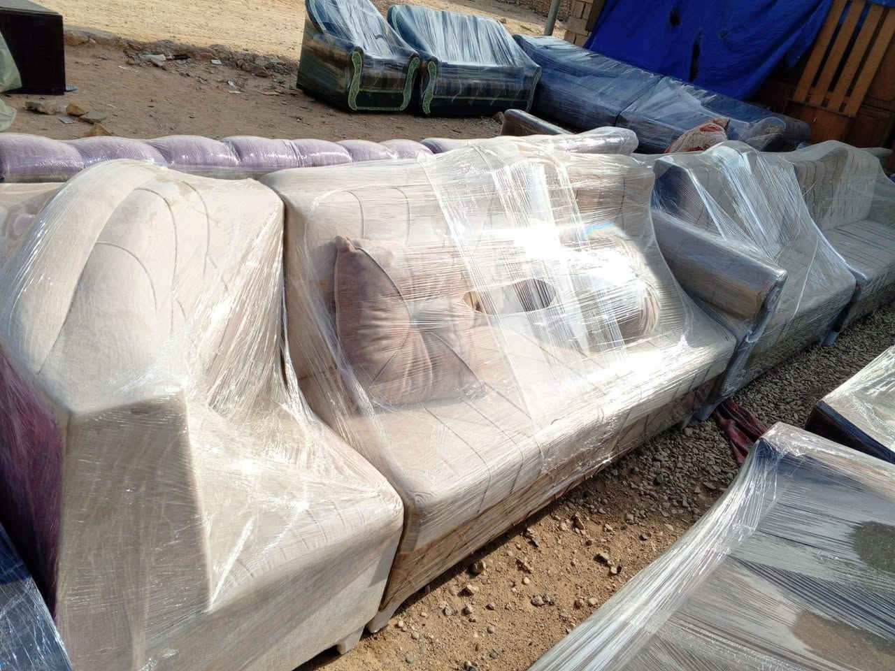 السلام عليكم
يوجد لدينا اثاث مستخدمه للبيع المكان حديثه الخفاجيه رقم ***********
