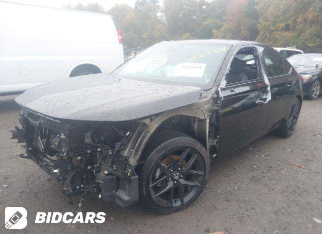 هوندا سيفيك ٢٠٢٣ ( للبيع )
‏Honda Civic

فئة Sport بتصميم Hatchback 

المحرك : 4 سلندر، سعة 2.0 لتر (تنفّس طبيعي)، يولد قوة 158 حصان وعزم دوران 187 نيوتن متر

الإضاءة: مصابيح أمامية وخلفية بالكامل LED

. أنظمة الأمان (Honda Sensing)

تأتي السيارة مزودة بحزمة أمان متطورة تشمل:

• مثبت السرعة التكيفي (Adaptive Cruise Control).

• نظام الحفاظ على المسار والتحذير من الخروج عنه.

• فرامل الطوارئ التلقائية.

• كاميرا خلفية متعددة الزوايا. 

والسياره ياباني رزانه تقرا  الف

سنويه جديده بأسمي مرقمه دهوك 

رقمي ***********

هزه جديده بشهر الواحد سويتها

ومشايه ٢٥ الف كيلو  بس يعني فول جديده

 

الضرر :

ضربتها جاملغ يمين  واليسار كما موضح بلصور

ضربتها لطيفه كلش ممتاذيه حيل

السعر. ١٣٥ وبيها مجال للطيبين

مكاني الموصل.

#معارض #للبيع #سيارات

#معارض_دهوك #معارض_اربيل #معارض_الموصل

#سيارات_للبيع

#هوندا
