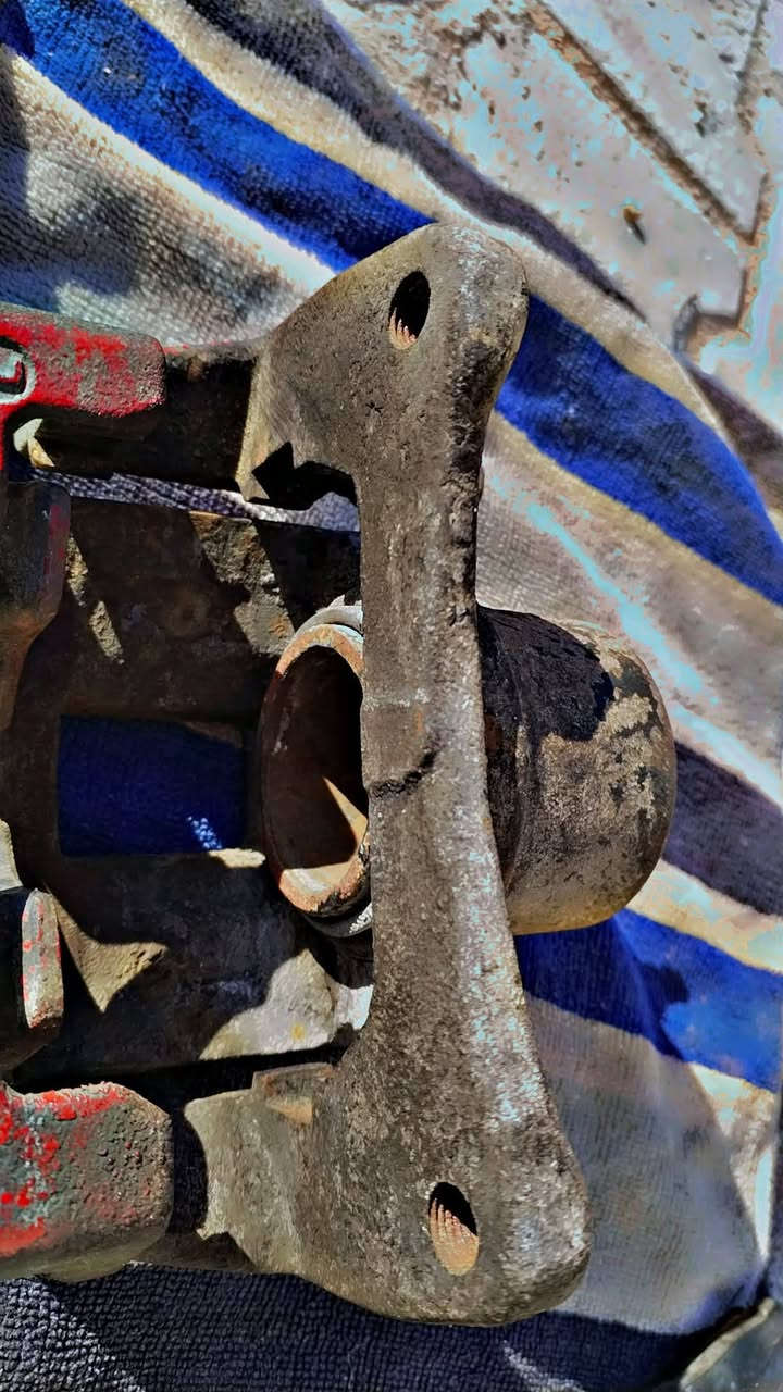 شباب السلام عليكم بق لايت مال كورولا بيكاتشو اصلي مؤسسه 2007 السعر 30,000 وبي مجال قليل  وفاتش وديسكات اصليات مال تفصيخ السعر 25 وبيهن مجال قايش مال كورولا بيكاتش 2007 مال تفصيخ جديد السعر 10,000 وسبايدر مال كورولا بيكاتشو 2007 ب 10,000 وهم بي مجال ***********
