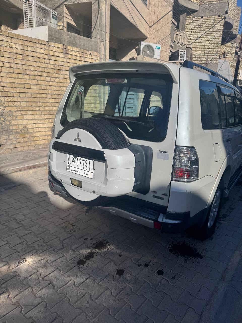 سلام عليكم باجيرو حبتور 2009 للبيع مكينه 3000 سياره مكفوله من صبغ وتبديل بسمي رقم بغداد مكينه خير من الله حداديه صدر خير من الله تبريد منقص غاز تخم تاير سياره سونار مرفق ب منشور بارحه مسوي السعر 115 وبيهه مجال مكاني بغداد رقم الهاتف ***********
