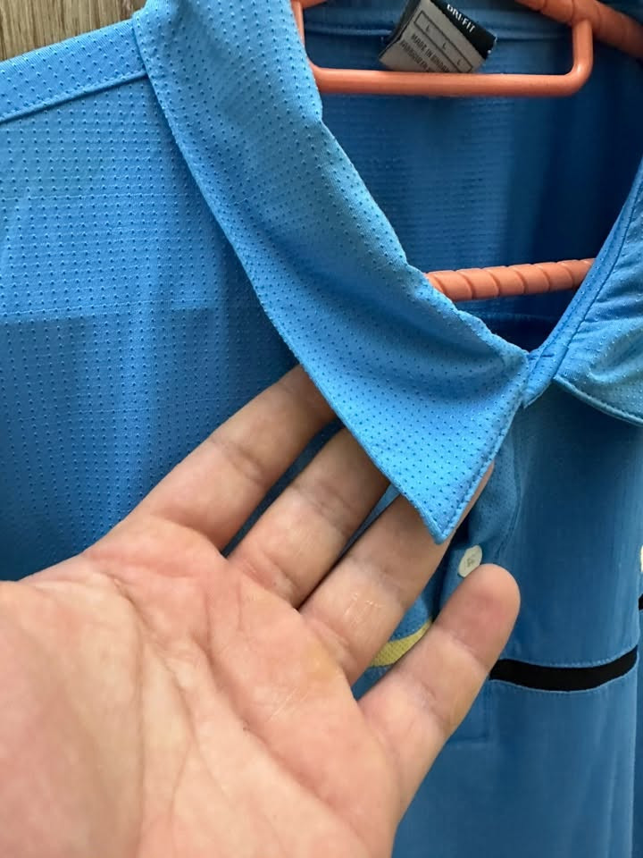 Nike 
تيشيرت نايكي 
اصلي وكاله غير مستخدم
القياس L


**إذا كنت صاحب هذا الإعلان وتريد حذفه لأي سبب، رجاءا أرسل رسالة إلى الدعم الفني**
