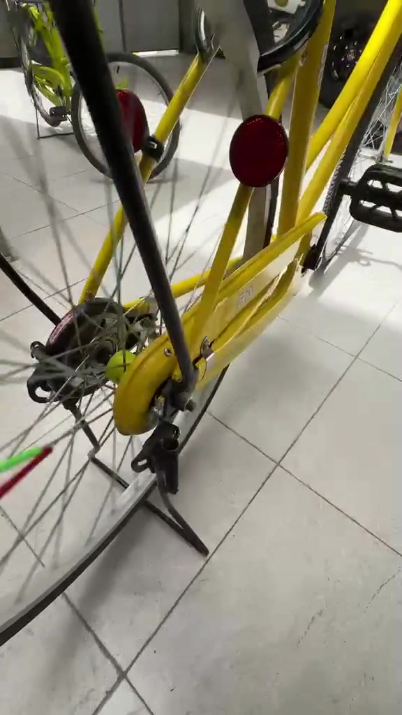 له البيع باسكل فول نضافه موديل 22..كامل سعر 150وبي مجال


**إذا كنت صاحب هذا الإعلان وتريد حذفه لأي سبب، رجاءا أرسل رسالة إلى الدعم الفني**