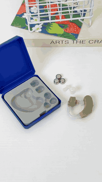 سماعة طبية خلف الأذن لتقوية السمع DMG BC-H108  الاستخدامات:  تساعد كبا...