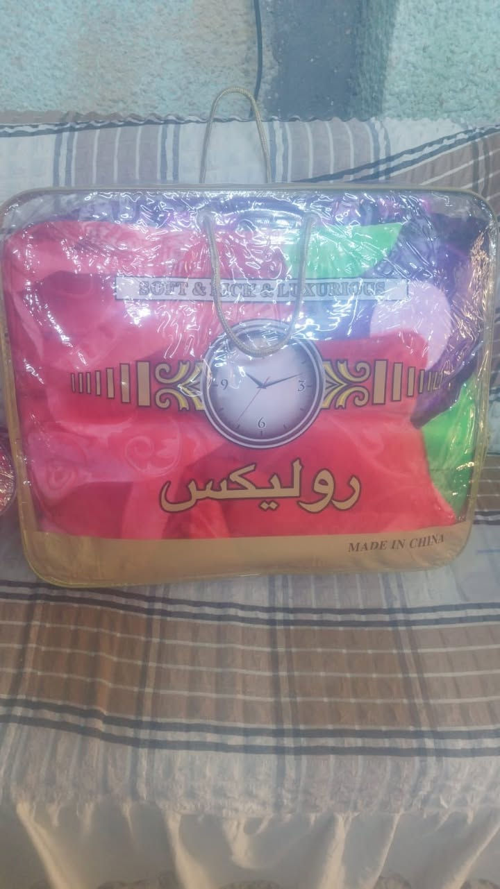 بطانيات للبيع 
وحده 8 كيلو 37
وحده 6 كيلو 30 
جديد ممستعمل للبيع


**إذا كنت صاحب هذا الإعلان وتريد حذفه لأي سبب، رجاءا أرسل رسالة إلى الدعم الفني**